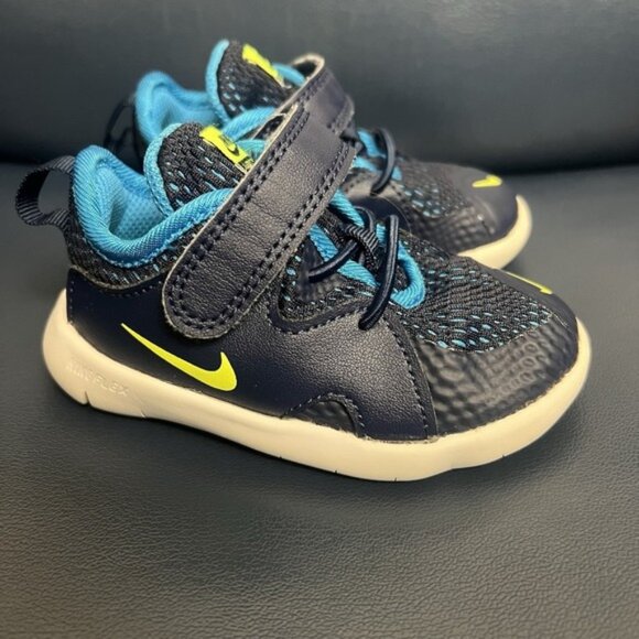 Nike Flex Contact 3 Shoes‎ Navy and Green Size 6C in EUC - Picture 1 of 4